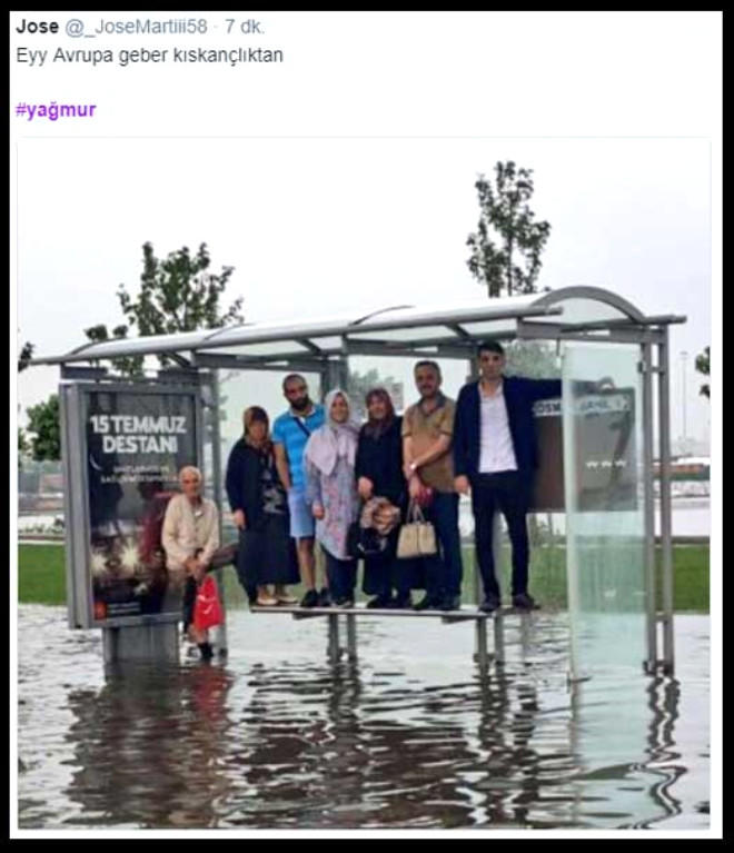 İstanbul'u Sel Aldı, Twitter Yıkıldı!