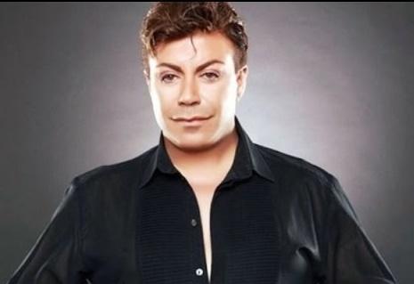 "Görünce Beni Küçük Dilin Tutuldu, Kalbinin Atışı Uzağa Duyuldu!" Dedirten Yakışıklılıklarıyla Adından Söz Ettiren Ünlülerimiz