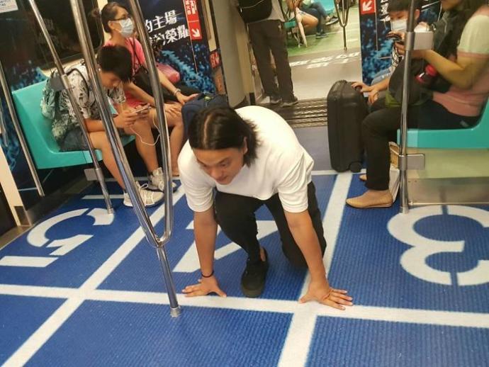 İstanbul'da Yağmur Sularının Metrobüslere Kadar Girmesini Kıskanan Taiwan'dan Karşı Atak!