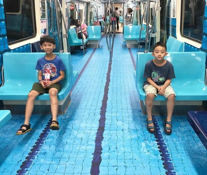 İstanbul'da Yağmur Sularının Metrobüslere Kadar Girmesini Kıskanan Taiwan'dan Karşı Atak!