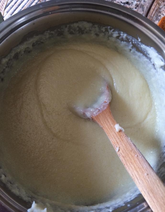 Mutfakta Olmayı İstemeyen Erkekten Bir Acayip Tatlı Tarifi!