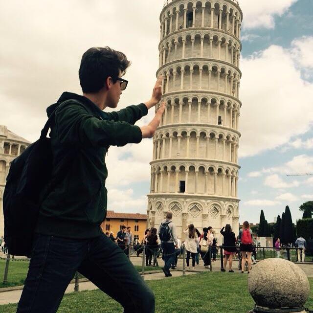 Pisa Kulesinin Ziyaretçileri ile İmtihanı Gözlerinizi Yaşartacak!