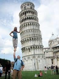 Pisa Kulesinin Ziyaretçileri ile İmtihanı Gözlerinizi Yaşartacak!