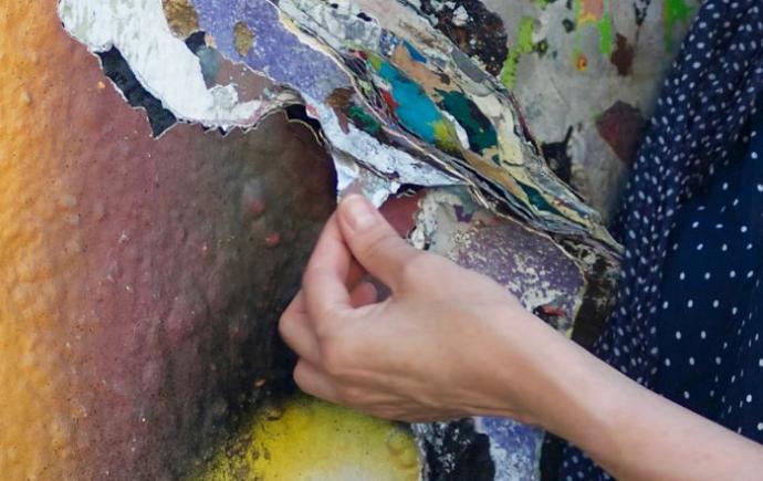 Berlin Duvarı'nın Hüzünlü Rengini Boya Kalıntılarıyla Şahesere Çevirmektir Asıl Sanat!