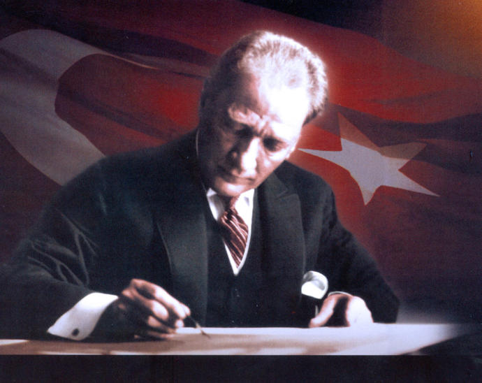 Mustafa Kemâl Atatürk, CHP ve Devlet Sosyalizmi