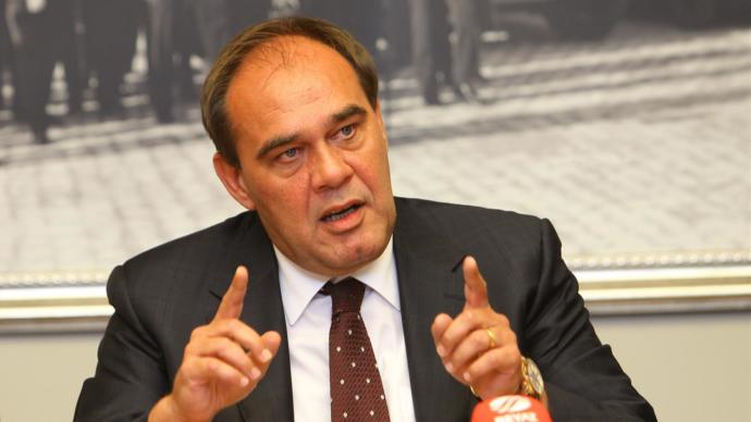 Ekranlardan Uzak Tutulması Gereken, Görünce Tüm Enerjiyi Tüketen Ünlüler