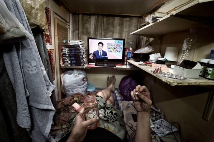 Görünce Halinize Şükredeceğiniz Tabut Evler: Hong Kong'da Yaşam