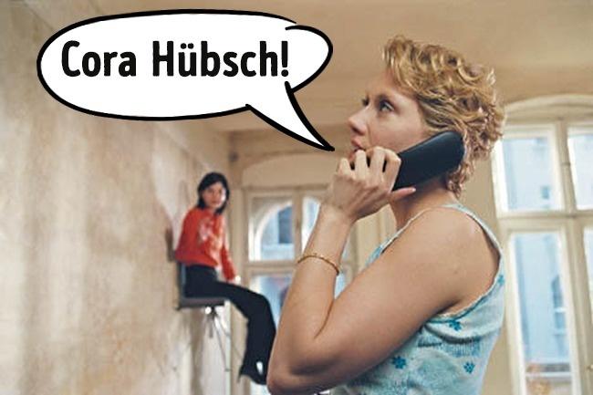 Ülkelerin Birbirinden İlginç Olan Telefon Cevaplama Şekilleri!