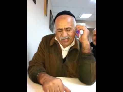 Ülkelerin Birbirinden İlginç Olan Telefon Cevaplama Şekilleri!