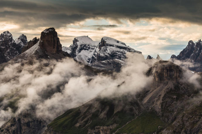 Kasvetli Dolomitleri Fotoğraflayan Fotoğrafçının Objektifine Bir Göz Atalım!