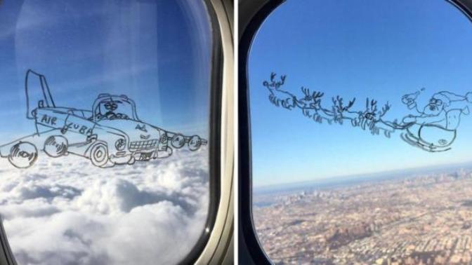 Uçakta Cam Kenarında Kendince Sanat Eserleri Yaratan Bir Yolcu