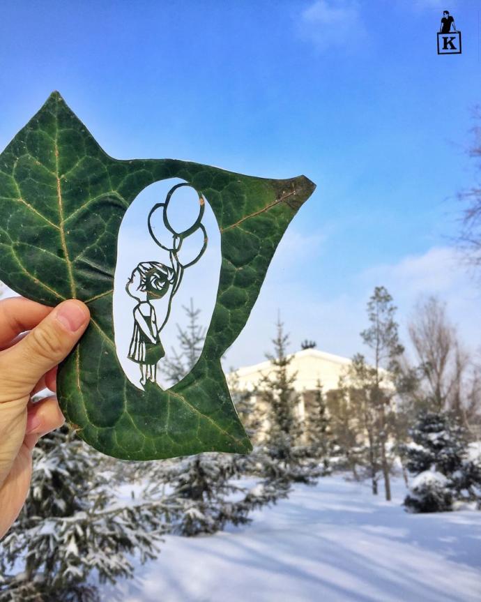 En Orijinal İşlere Yaprakları Keserek Ulaşan Sanatçı Sizi Büyüleyecek!