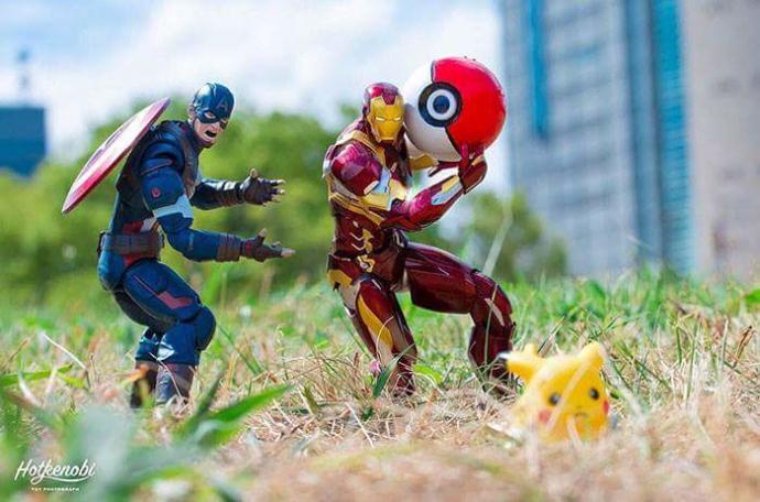 Japon Fotoğrafçı HotKenobi'nin Gözünden Süper Kahramanların Hayatları!