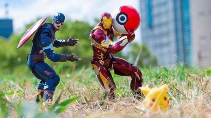 Japon Fotoğrafçı HotKenobi'nin Gözünden Süper Kahramanların Hayatları!