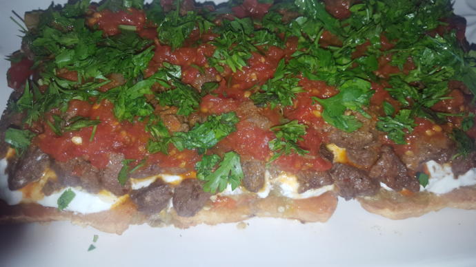 Köz Kokusu Üstünde Daha Önce Hiç Görmediğiniz Etimek Kebabı
