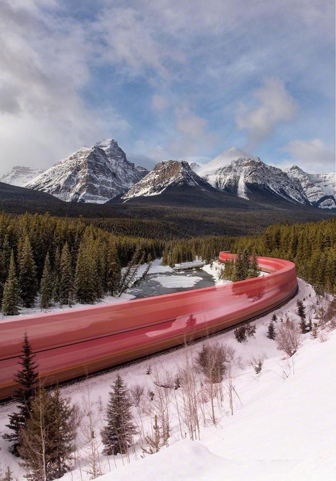 Uzun Pozlama Sistemiyle Çekilmiş Büyüleyici Gerçek Üstü Resimler