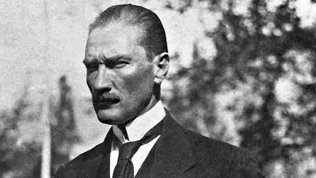 Ulu Önderimiz Mustafa Kemal’e “Atatürk”ten Önce Önerilmiş 13 Soyad