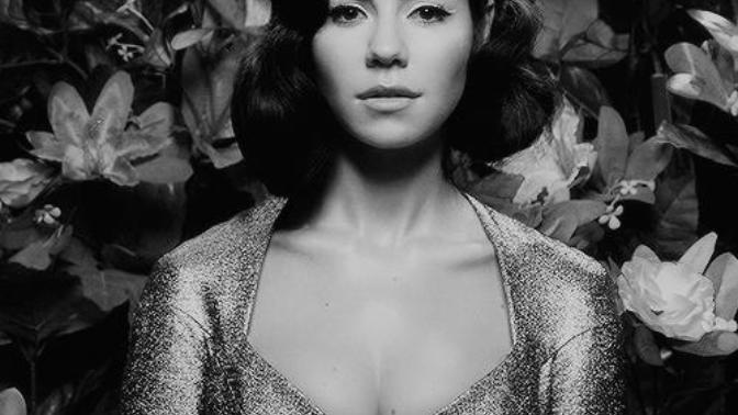 Cennetten Gelen Bir Ses: Marina Diamandis