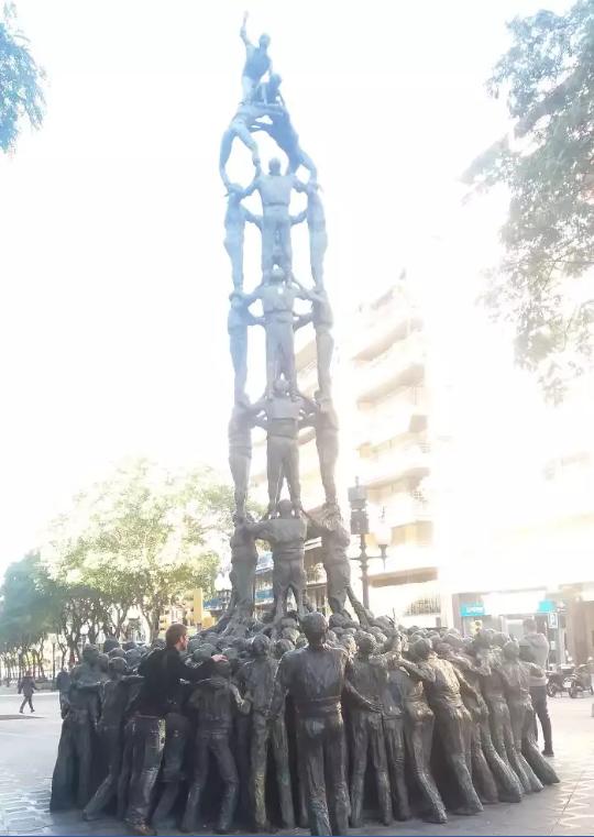 Yalnız Seyahat Etmenin de Çok Eğlenceli Olduğunu Gösteren Fotoğraflar!
