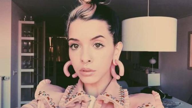 Bebek İmajında Bir Yetişkin: Melanie Martinez