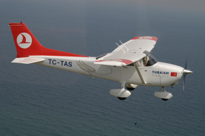 Türkiye'de Pilot Olabilmek İçin Gereken Şartlar Ve İzlenilmesi Gereken 4 Yol