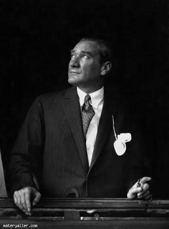 Hepimizi Gururlandıran 30 Ağustos Zafer Bayramı'na Özel Atatürk'ü Kendi Sözleri İle Analım!