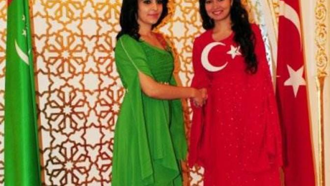 Türk Kızları Dünyanın En Güzelidir