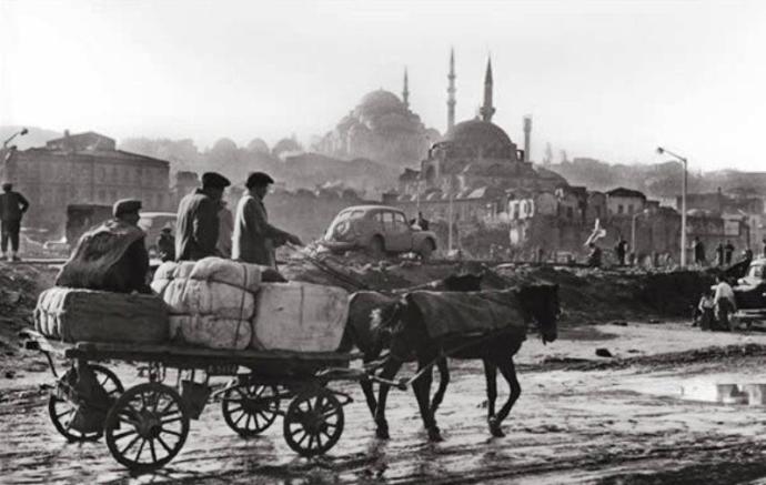 Eski Türkiye'de Biraz Huzur Bulmak İstersen Bu Bence'ye Uğra!