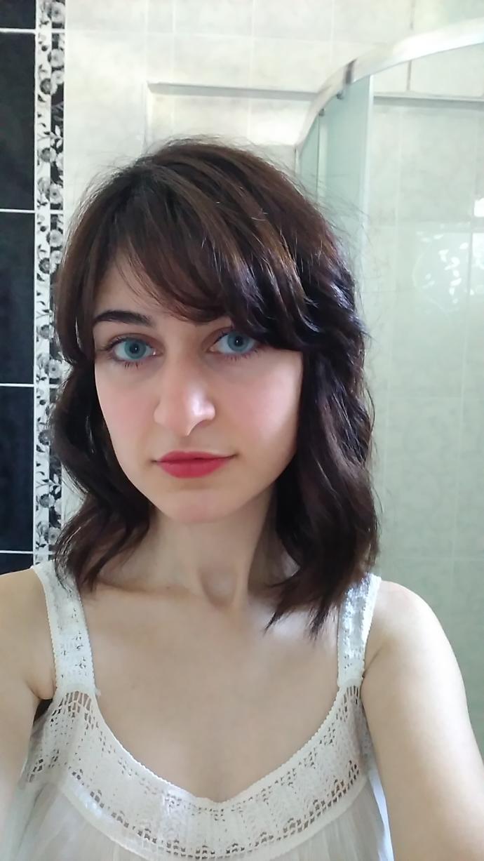 Burnu çok uzun bir kızdan rahatsız olur musunuz?
