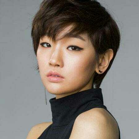 Çekik gözlü kızları sever misiniz?