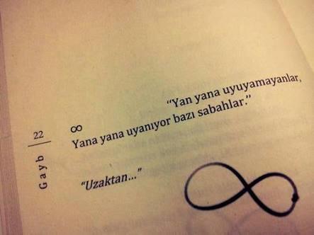 “En büyük mesafeler iki kalp arasındadır.” Sizce mesafeler aşkı azaltır mı? Uzak mesafe ilişkilerine nasıl bakıyorsunuz?