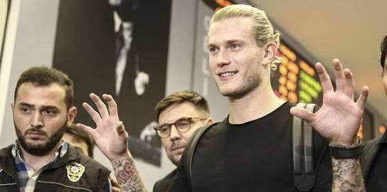 Beşiktaşın yeni kalecisi loris karius sizce de yakışıklı mı?