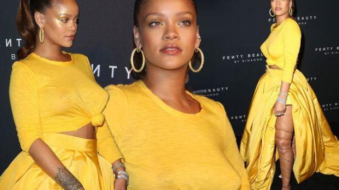 Eşcinsel değilim ama Rihanna'nın göğüsleri fazla hoşuma gidiyor. Sizce bu normal mi?