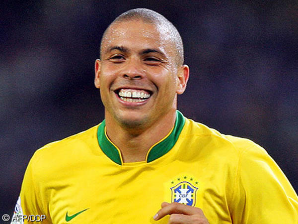 Sizce hangi Ronaldo daha efsane?