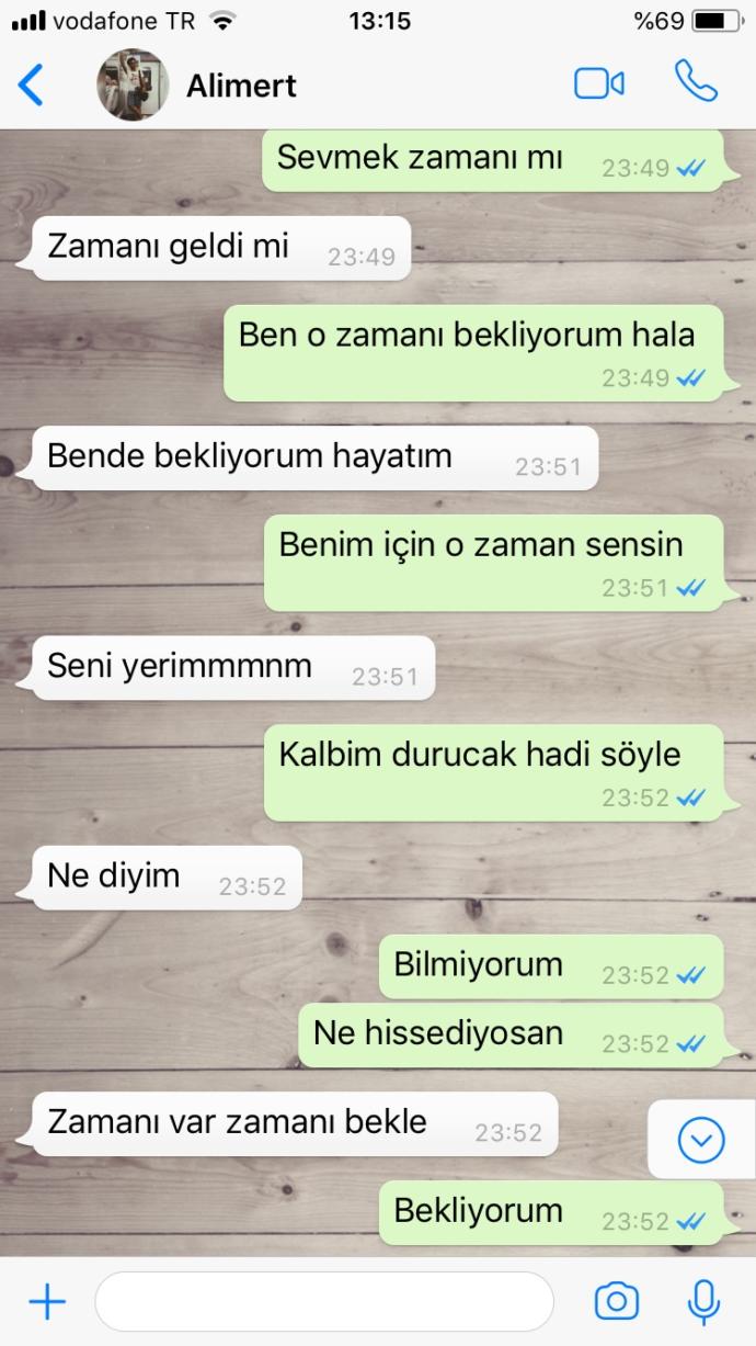 Mesajlarda bana ne demek istedi? anlattıklarımı okuyup bana yardımcı olur musunuz? lütfen?