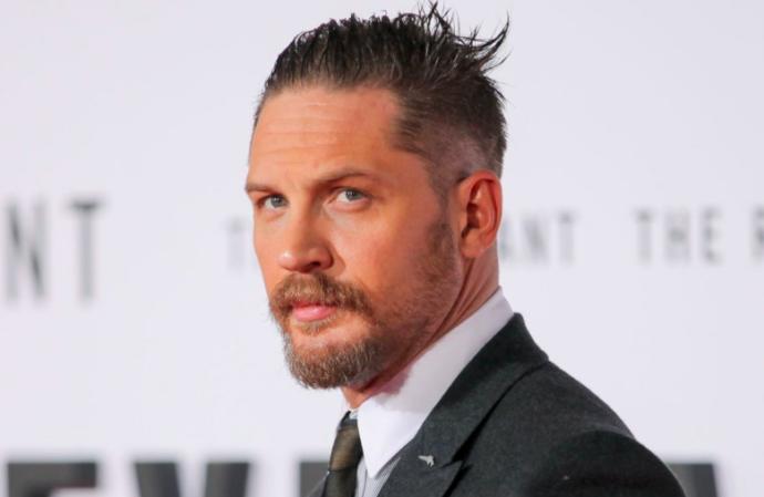2018'in en seksi erkeği Tom Hardy seçildi! Size göre dünyanın en seksi ünlü erkeği kim?