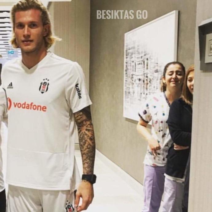Loris Karius'a Yavsayan Kızları Doğru Buluyor Musunuz?