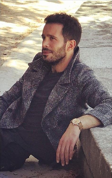 Nick Bateman mı Barış Arduç mu? Sizce Hangisi Daha Yakışıklı?