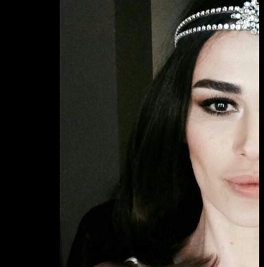 Sizce de Defne Samyeli ve Ayşe Hatun Önal birbirlerine benzemiyorlar mı?