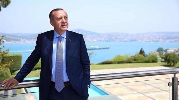 Bülent Ecevit mi Recep Tayyip Erdoğan mı? Hangisi Daha İyi Ve Cesur Bir Lider?