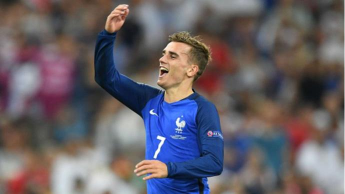 Kızlar, Antoine Griezmann Yakışıklı mı?