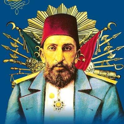 Atatürk mü Abdülhamid mi? Hangisi Daha İyi Bir Lider?