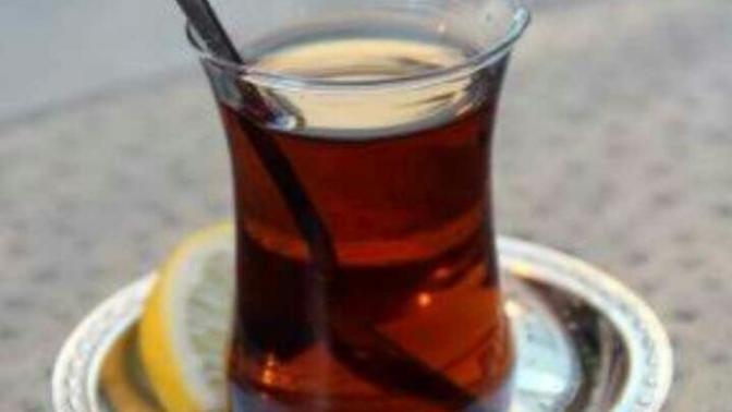 Limonlu çay tüketir misiniz arkadaşlar?