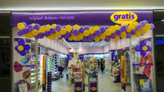 Gratis orijinal ürünler mi satıyor yoksa çakma mı?