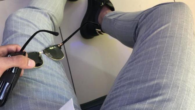 Bugün iki kız bana bakarak dalga geçti ıyyy one öyle yaa dediler üzerime bakarak ne demek istediler ki?