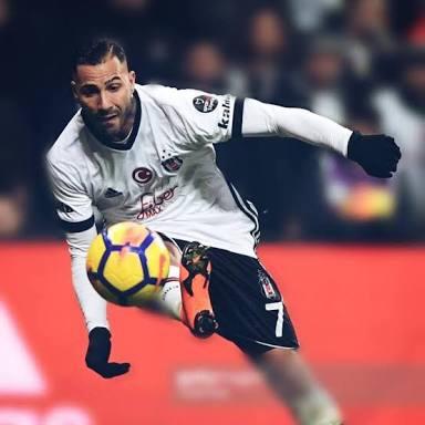 Bu sitede herkes Beşiktaşlı mı?