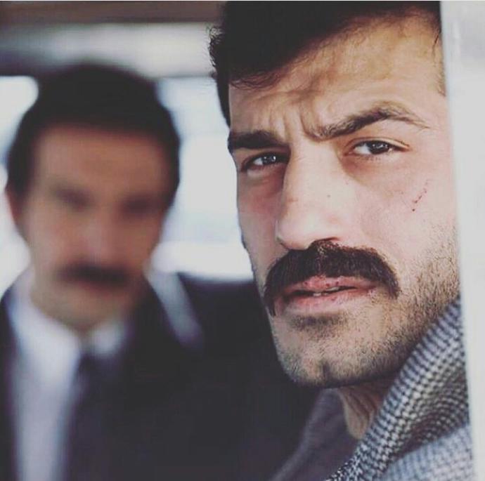 Sizce hangisi daha karizmatik?