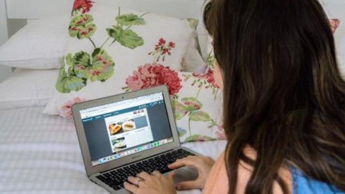Hasta olduğunuzda internetten mi çözüm ararsınız doktordan mı?