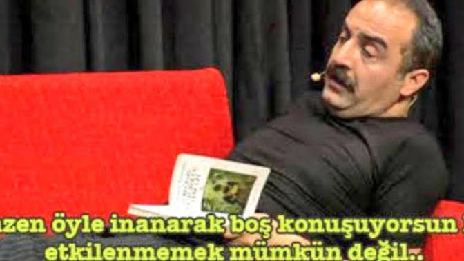 Çevrenizde 'Bazen öyle inanarak boş konuşuyorsun ki etkilenmemek mümkün değil.' diyebileceğiniz biri var mı?