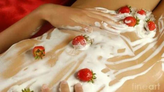 Patneriniz size cinsel ilişkide çikolatalı fantazi önerse tepkiniz ne olur?